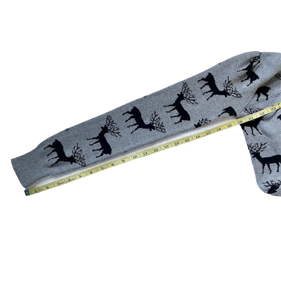 Forever 21 Reindeer Crop Cardigan Sweater Small S/P Deer Gray Black - Picture 9 of 12